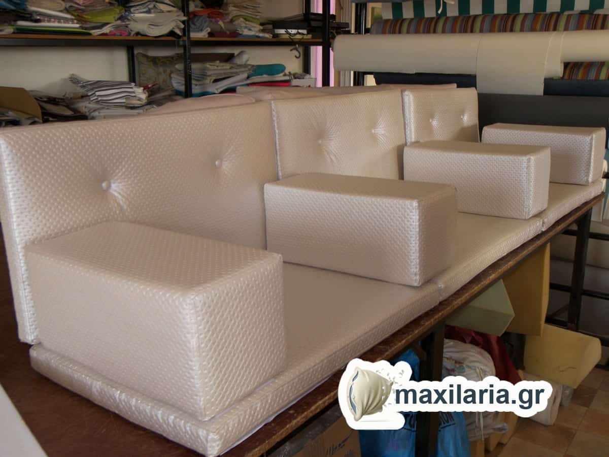Built in sofa for Spa – Nails Salon